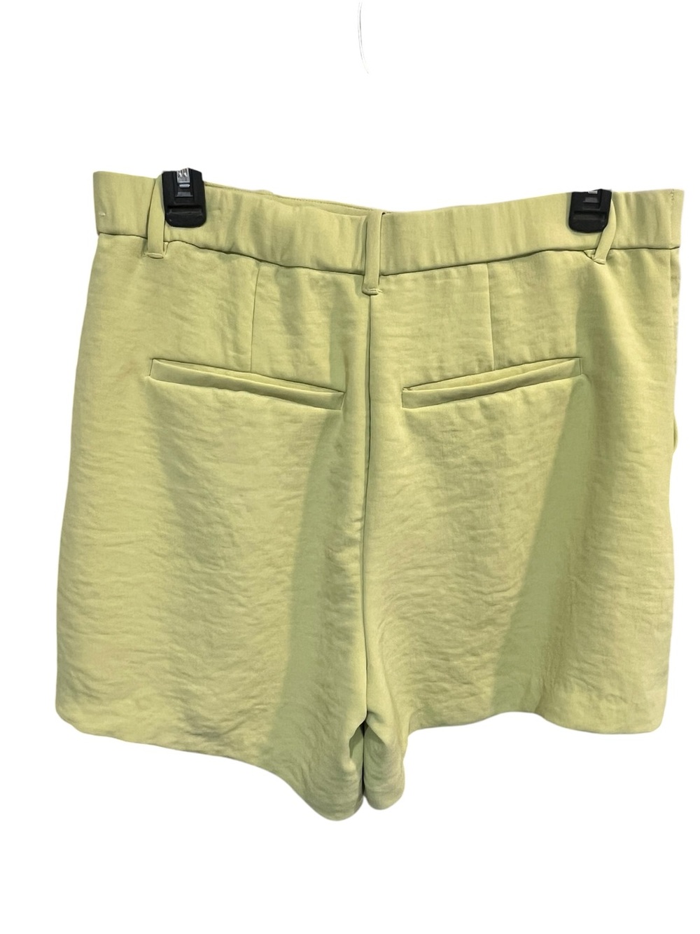 Abercrombie and Fitch Woman’s Green Trouser Pleated Shorts - Medium - Picture 5 of 5